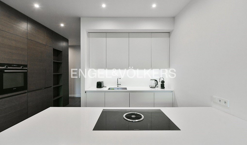 Pronájem bytu 3+kk 95 m², Praha – náhled fotky 11