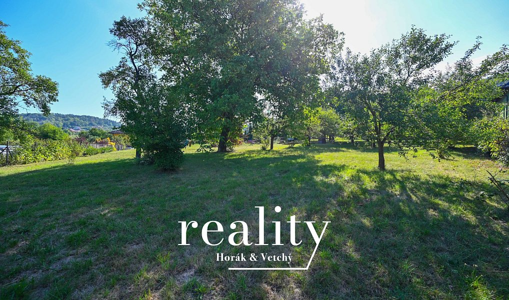 Prodej stavebního pozemku 2 200 m², Hranice – náhled fotky 24