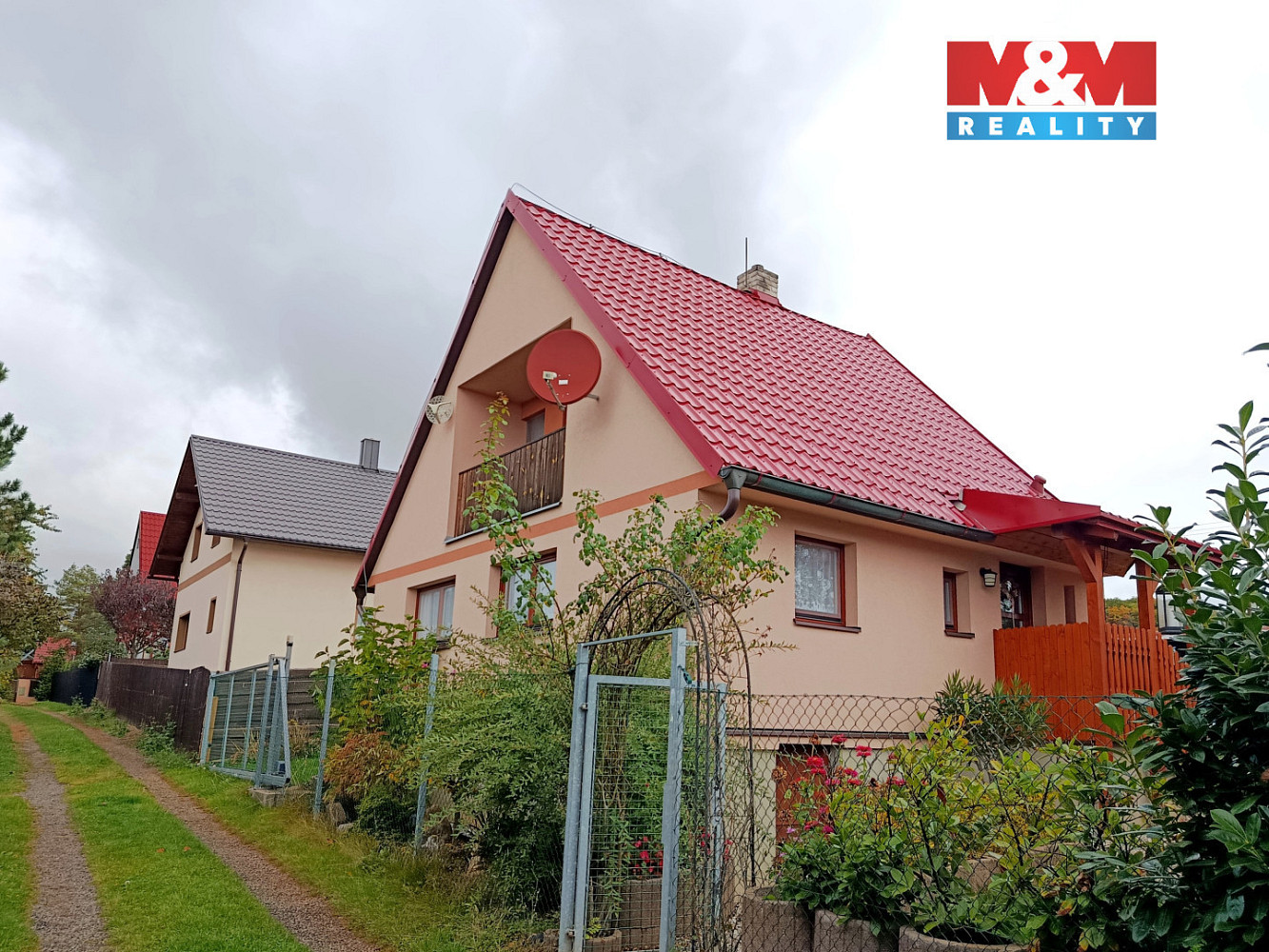 Prodej domu 90 m² s pozemkem 389 m² — photo 2