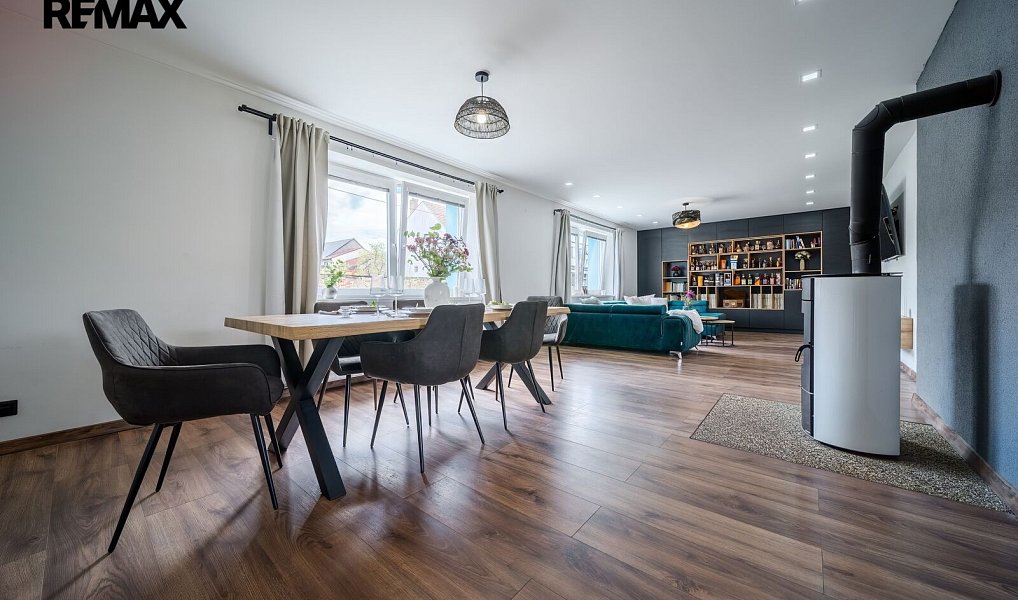 Prodej domu 290 m² s pozemkem 671 m², Ratíškovice – náhled fotky 24