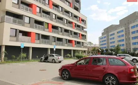 Pronájem venkovního stání pro parkování v Olomouci, lokalita Řepčín, ulice gen. Píky, gen. Píky, Olomouc - Řepčín