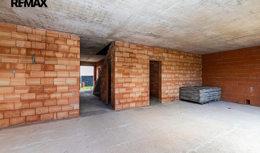 Prodej domu 334 m² s pozemkem 1 015 m², Průhonice – náhled fotky 11