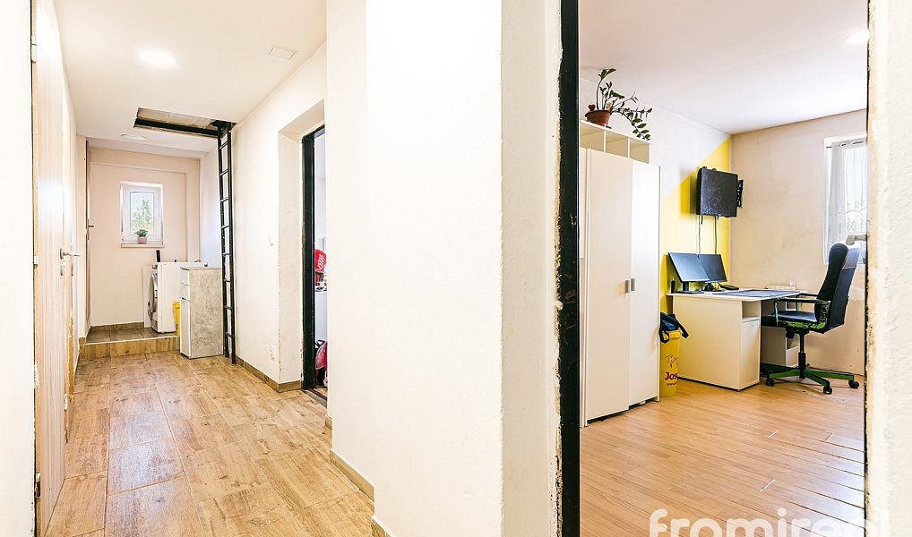 Prodej domu 243 m² s pozemkem 237 m², Bučovice – náhled fotky 24