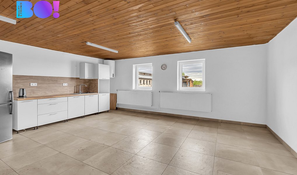 Pronájem výrobních prostor 2 657 m², Morašice – náhled fotky 20