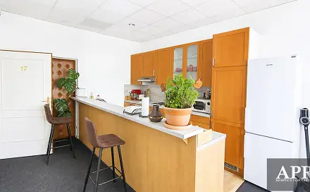Pronájem bytu 1+kk 20 m², Mariánské nám., Uherský Brod, okres Uherské Hradiště
