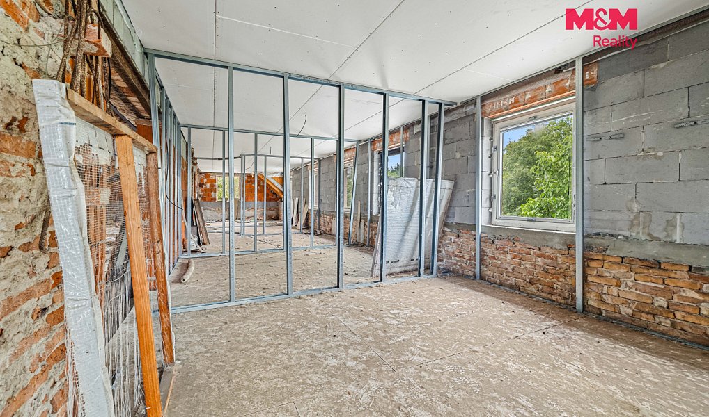 Prodej domu 420 m² s pozemkem 2 167 m², Čáslav – náhled fotky 12