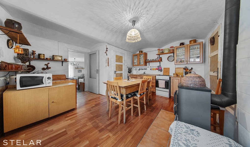 Prodej domu 140 m² s pozemkem 315 m², Vémyslice – náhled fotky 4