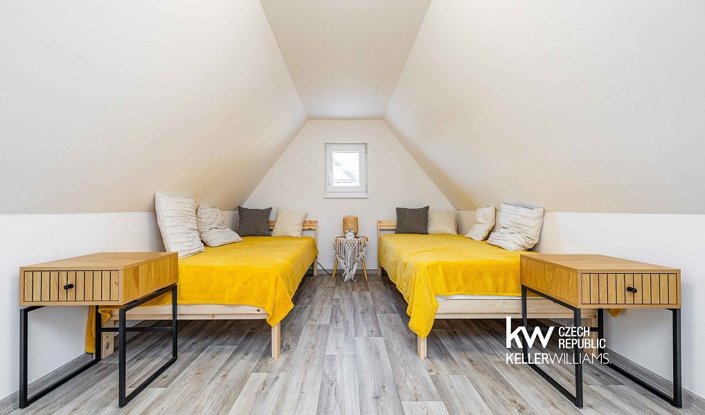 Prodej zahrady 640 m², Malé Žernoseky – náhled fotky 22