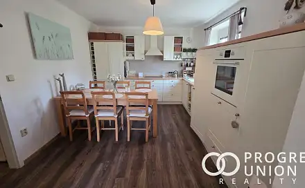 Pronájem bytu 2+kk 49 m², 1. máje, Rožnov pod Radhoštěm, okres Vsetín