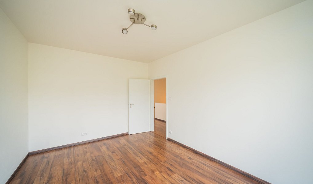 Pronájem domu 110 m² s pozemkem 196 m², Praha – náhled fotky 15