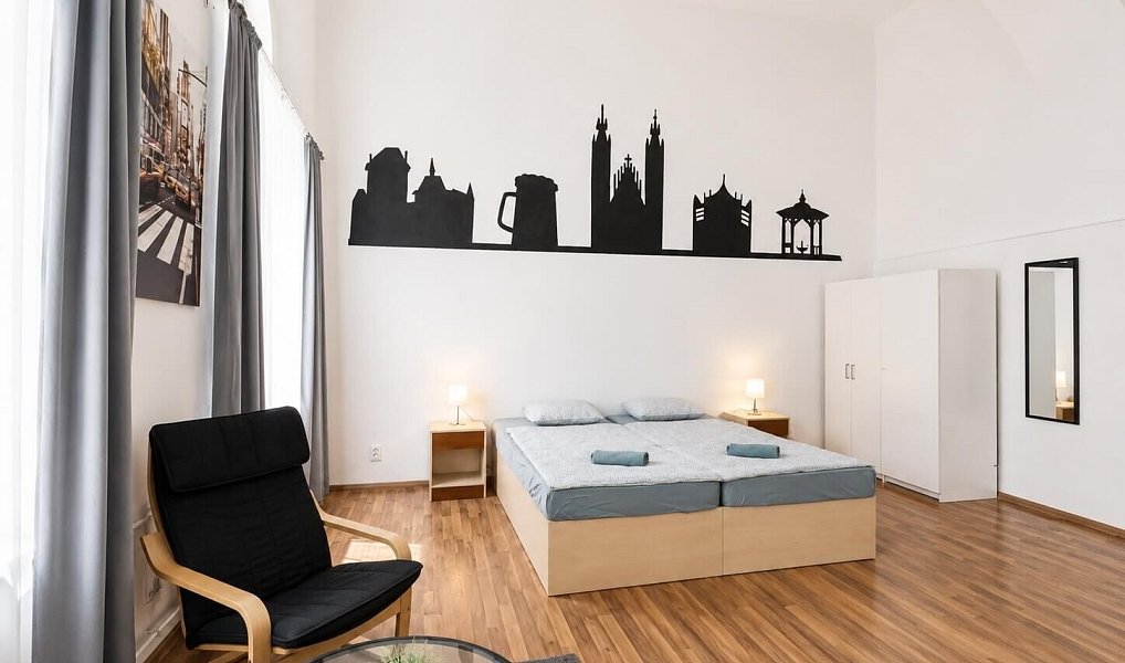 Pronájem ubytovacího objektu 342 m², Praha – náhled fotky 4