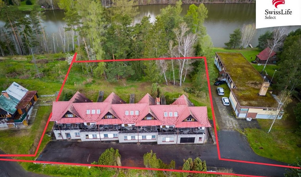 Prodej ubytovacího objektu 800 m², Želiv – náhled fotky 3