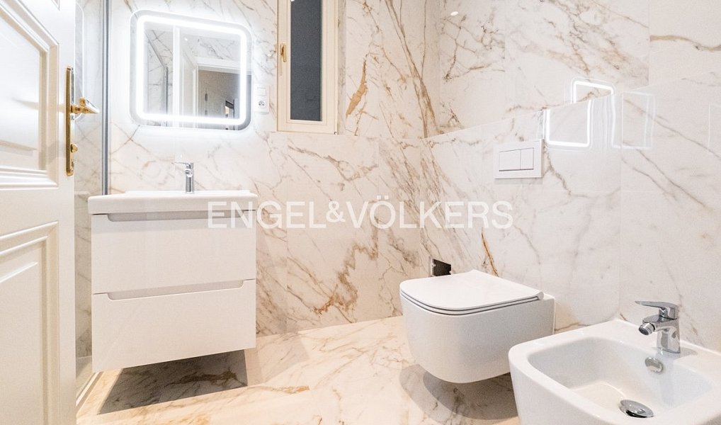 Pronájem bytu 2+kk 56 m², Praha – náhled fotky 8