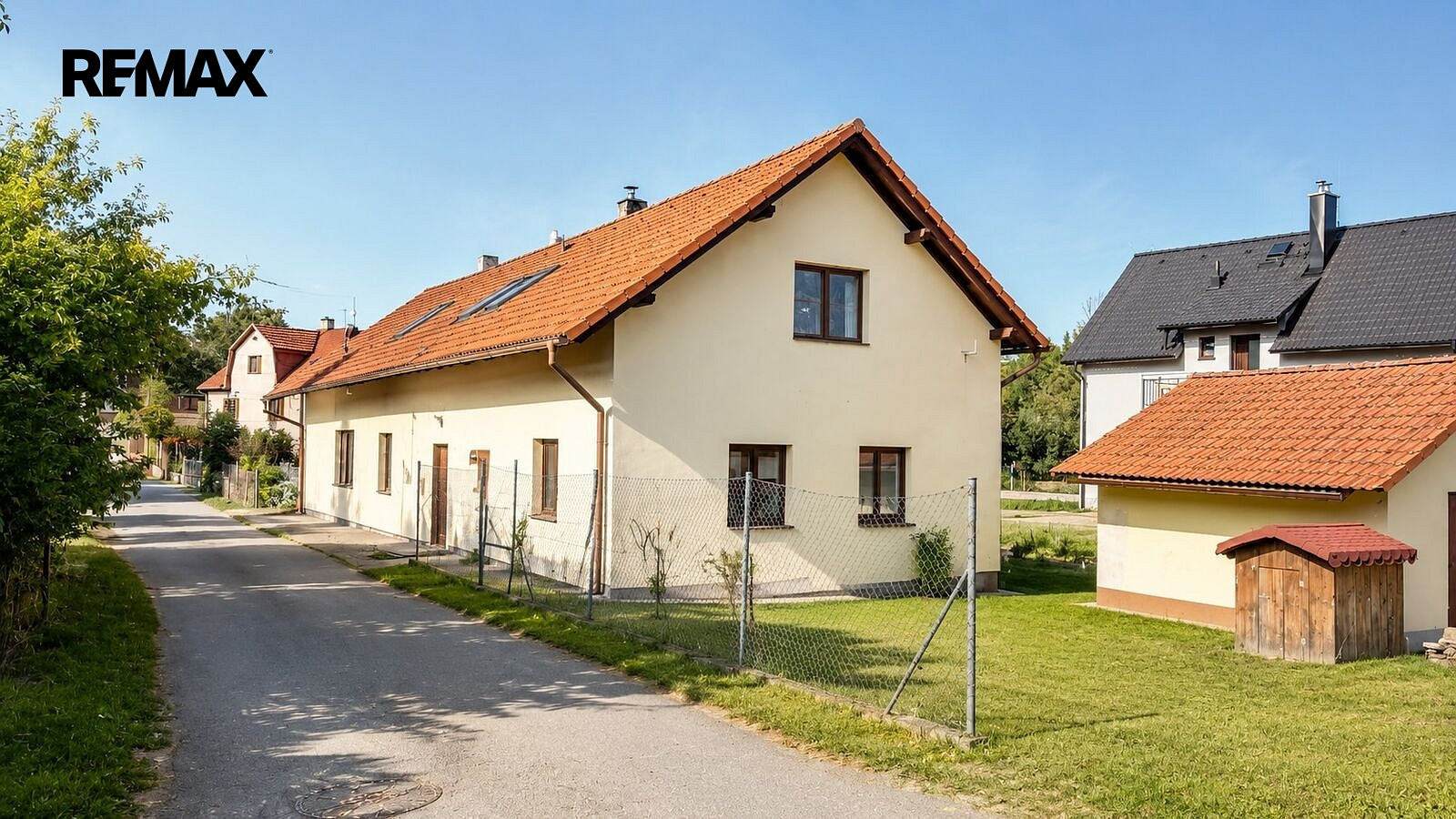 Prodej domu 230 m² s pozemkem 260 m²