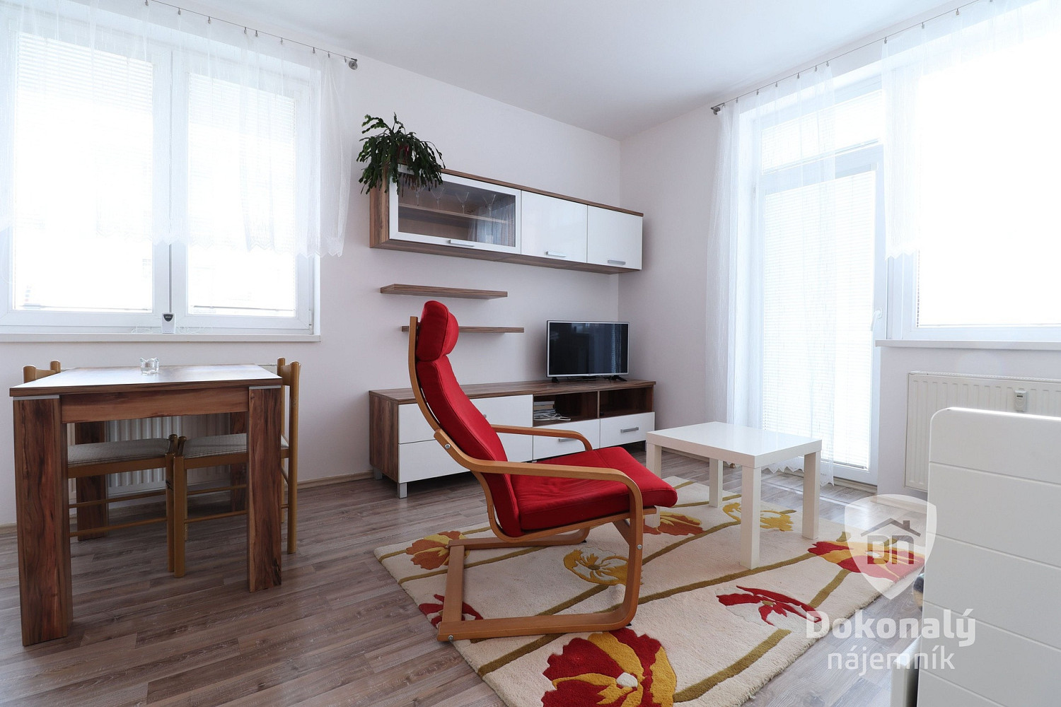 Pronájem bytu 1+kk 31 m² – pohled 6