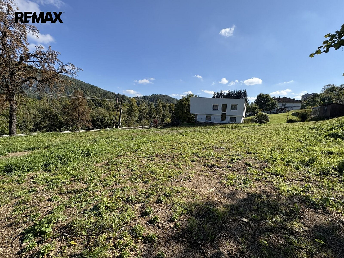 Prodej stavebního pozemku 2 685 m²