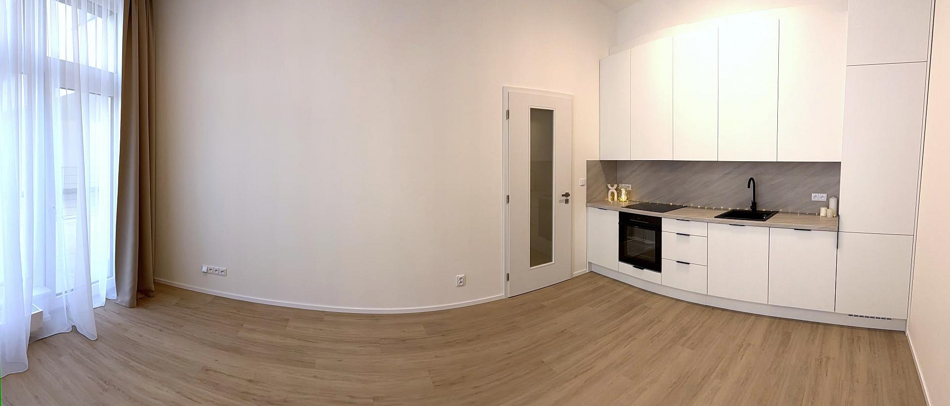 Pronájem bytu 2+kk 84 m² — photo 3