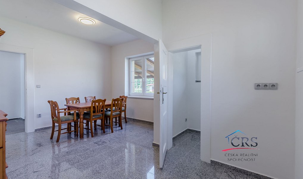 Prodej domu 167 m² s pozemkem 938 m², Skorkov – náhled fotky 10
