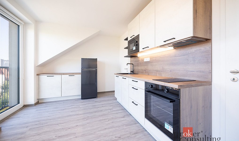 Pronájem bytu 2+kk 43 m², Český Brod – náhled fotky 2