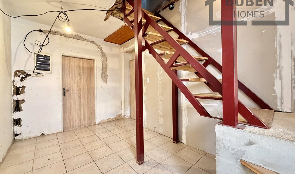 Prodej domu 160 m² s pozemkem 599 m², Svojšín – náhled fotky 31