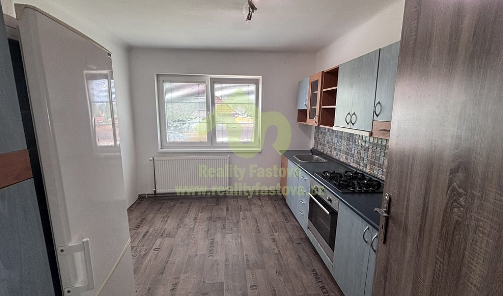 Prodej domu 228 m² s pozemkem 1 076 m², Rokycany – náhled fotky 30