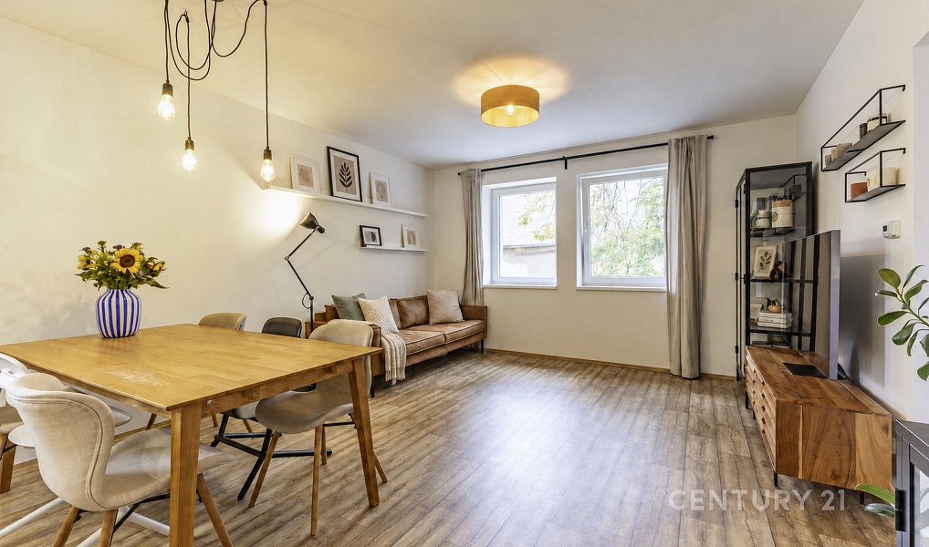 Prodej bytu 3+kk 78 m², Kladno – náhled fotky 2
