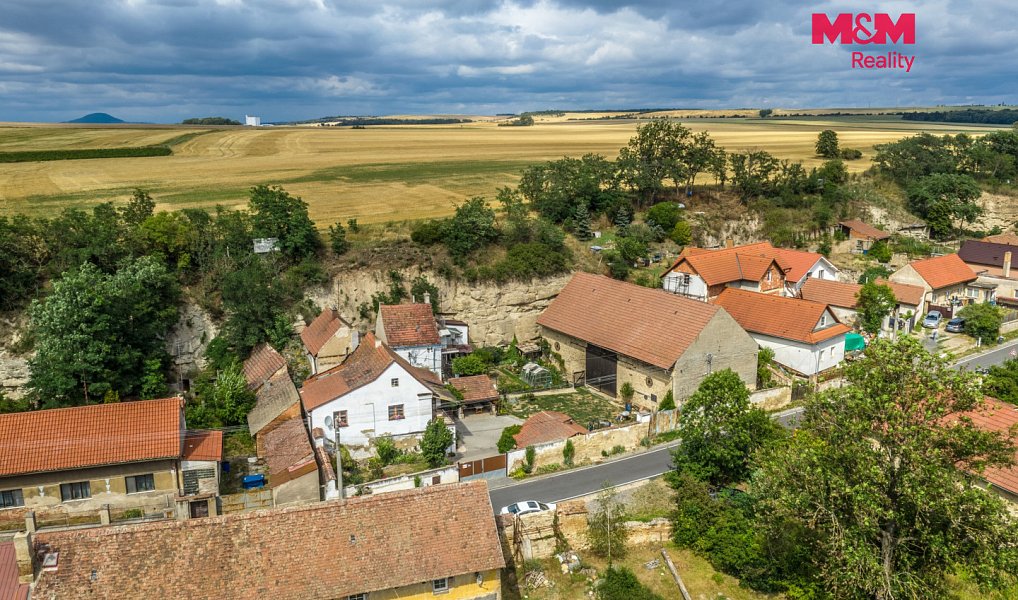 Prodej domu 155 m² s pozemkem 445 m², Neuměřice – náhled fotky 2