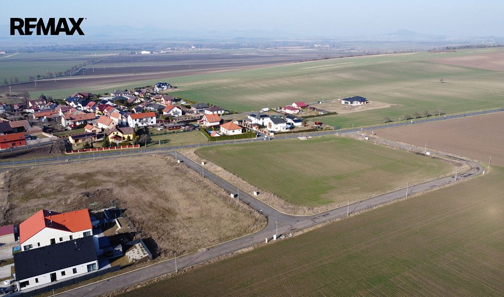 Prodej stavebního pozemku 1 140 m², Slavětín – náhled fotky 4