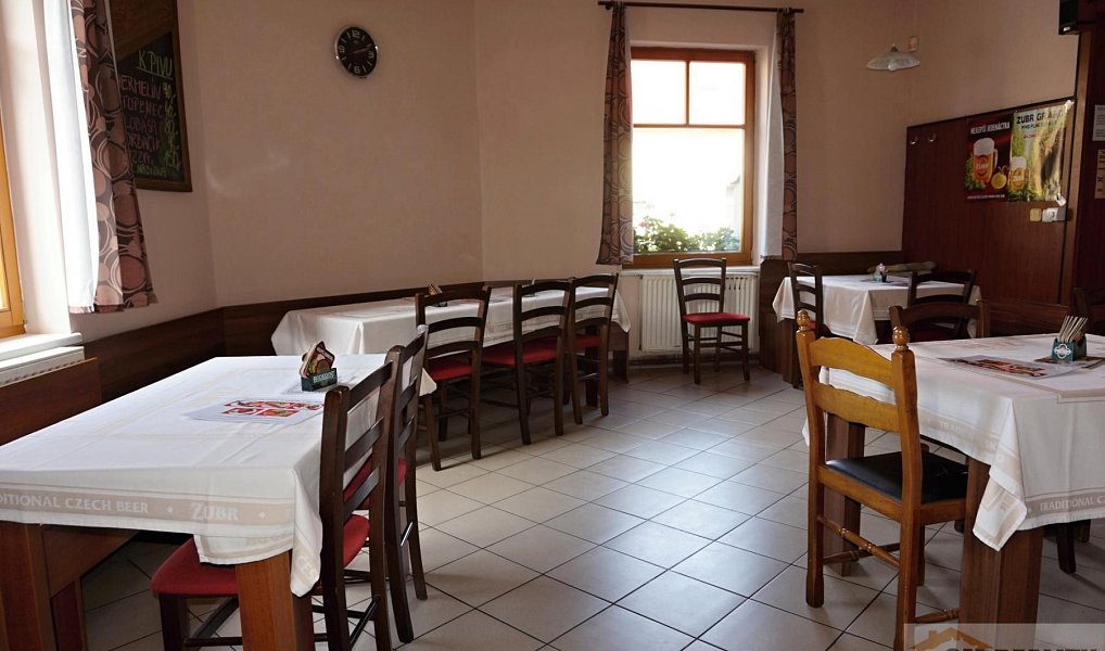 Prodej ubytovacího objektu 250 m², Kroměříž – náhled fotky 11