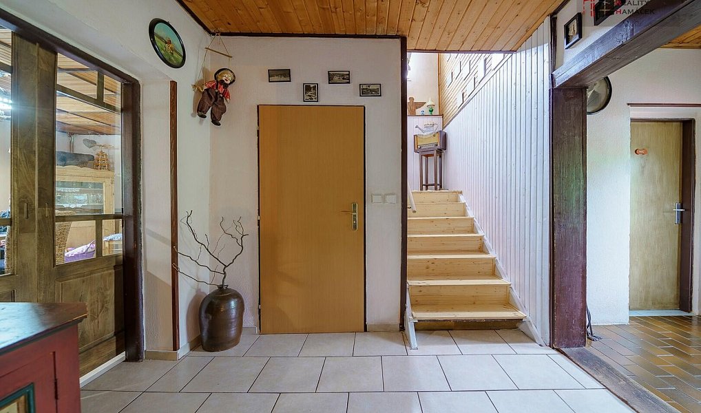 Prodej domu 421 m² s pozemkem 443 m², Desná – náhled fotky 10