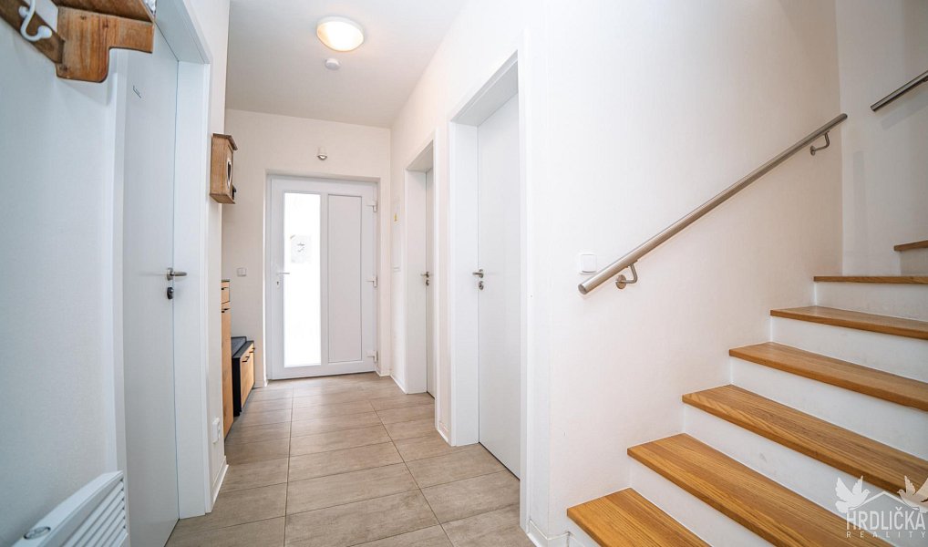 Prodej domu 96 m² s pozemkem 365 m², Frymburk – náhled fotky 22