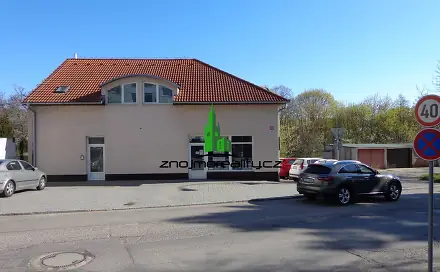 Prodej obchodních prostor 300 m², Gagarinova, Znojmo