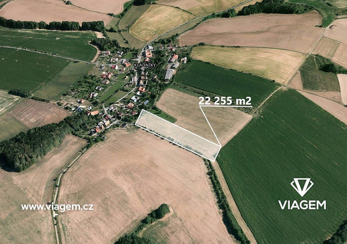 Prodej stavebního pozemku 3 709 m² – fotografie 3