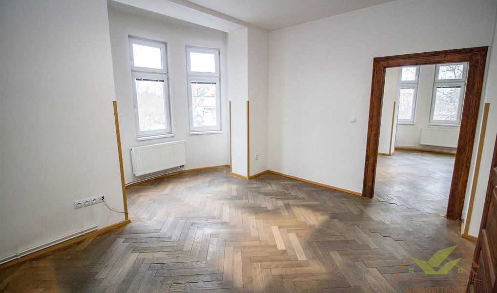 Pronájem kanceláře 60 m², Plzeň – náhled fotky 2
