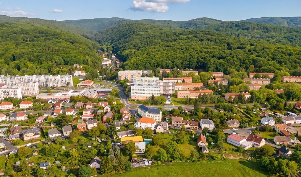 Prodej domu 225 m² s pozemkem 3 499 m², Litvínov – náhled fotky 5