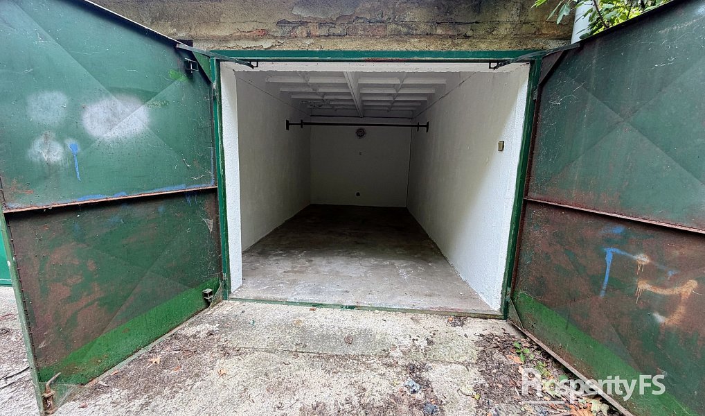 Pronájem garáže 21 m2, Slaný, Slaný – náhled fotky 4