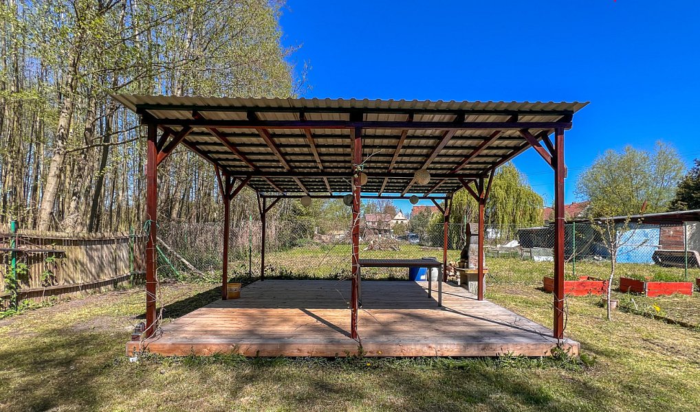 Prodej zahrady 335 m², Polepy – náhled fotky 3