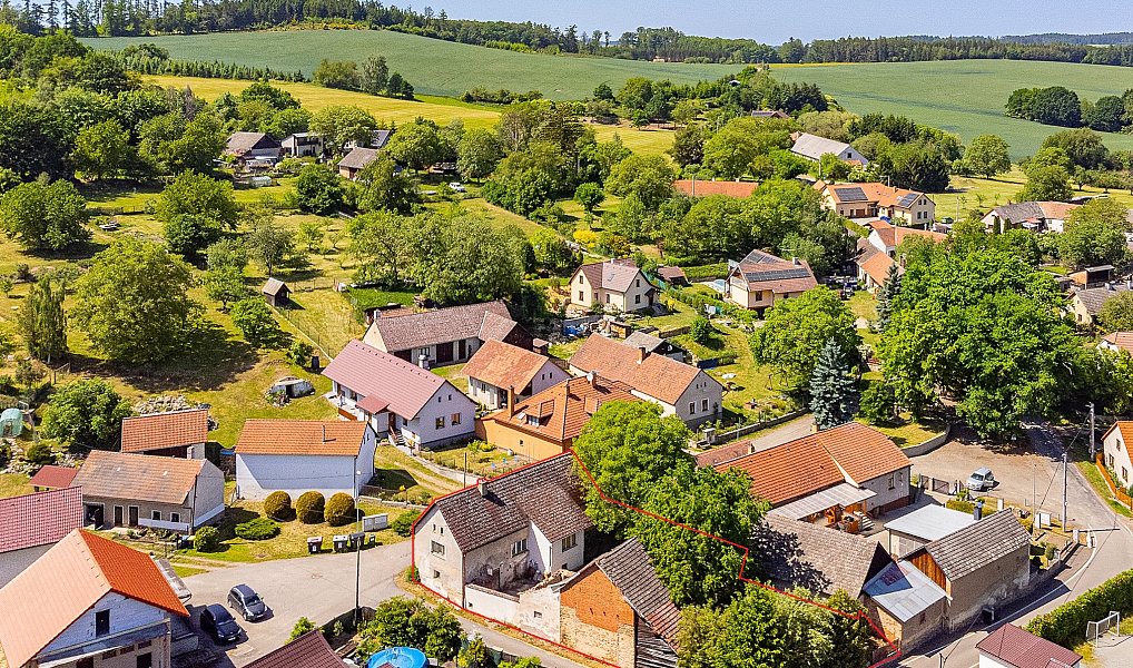 Prodej domu 187 m² s pozemkem 505 m², Divišov – náhled fotky 17