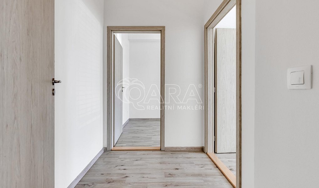 Prodej bytu 5+kk 86 m², Praha – náhled fotky 6