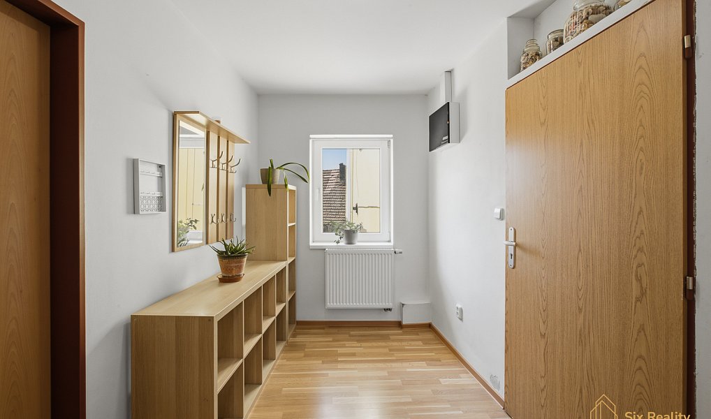 Prodej bytu 3+kk 89 m², Kněževes – náhled fotky 16