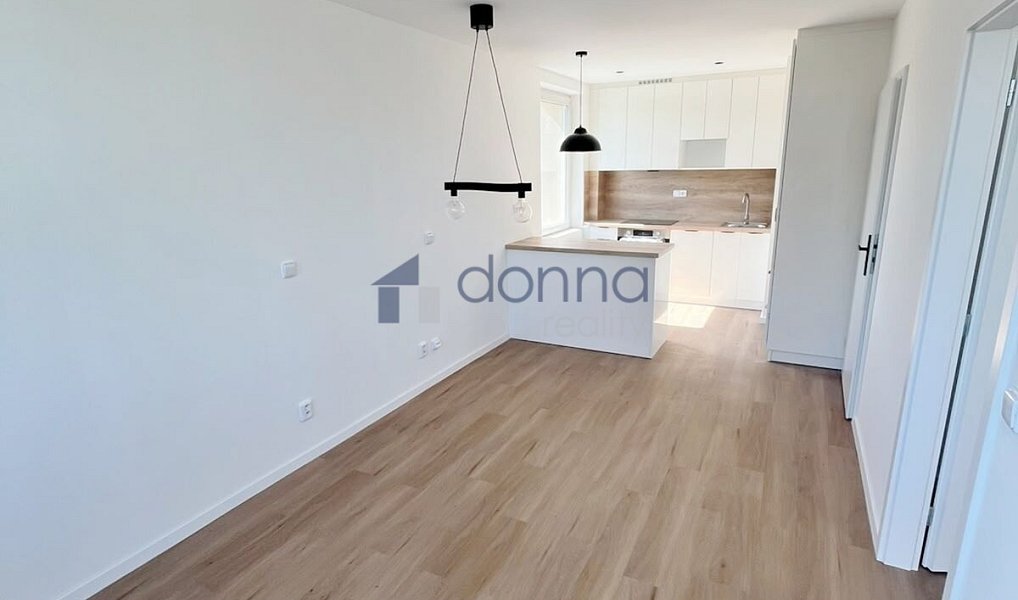 Pronájem bytu 2+kk 48 m², Praha – náhled fotky 5