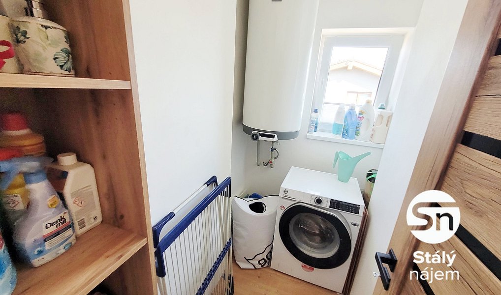 Pronájem bytu 3+kk 78 m², Svinaře – náhled fotky 20