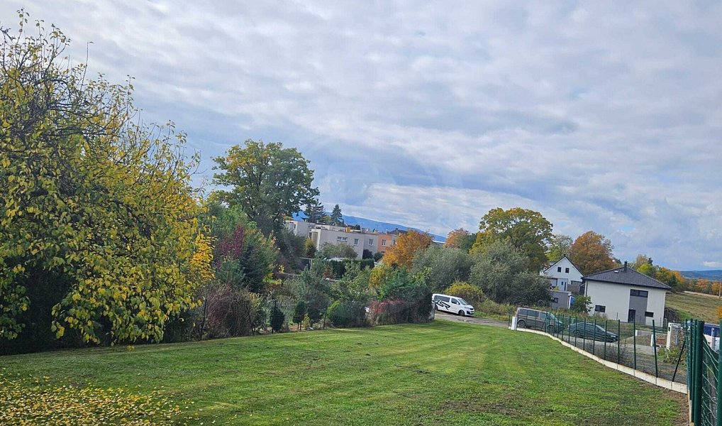 Prodej stavebního pozemku 814 m², Kamenný Újezd – náhled fotky 5