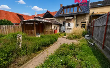 Prodej domu 100 m² s pozemkem 204 m², Lenešice, okres Louny