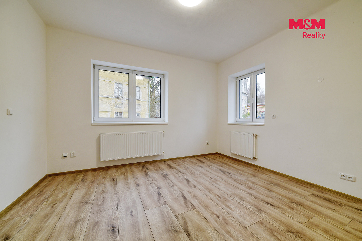 Prodej nájemního domu, činžáku 218 m² – fotografie 4