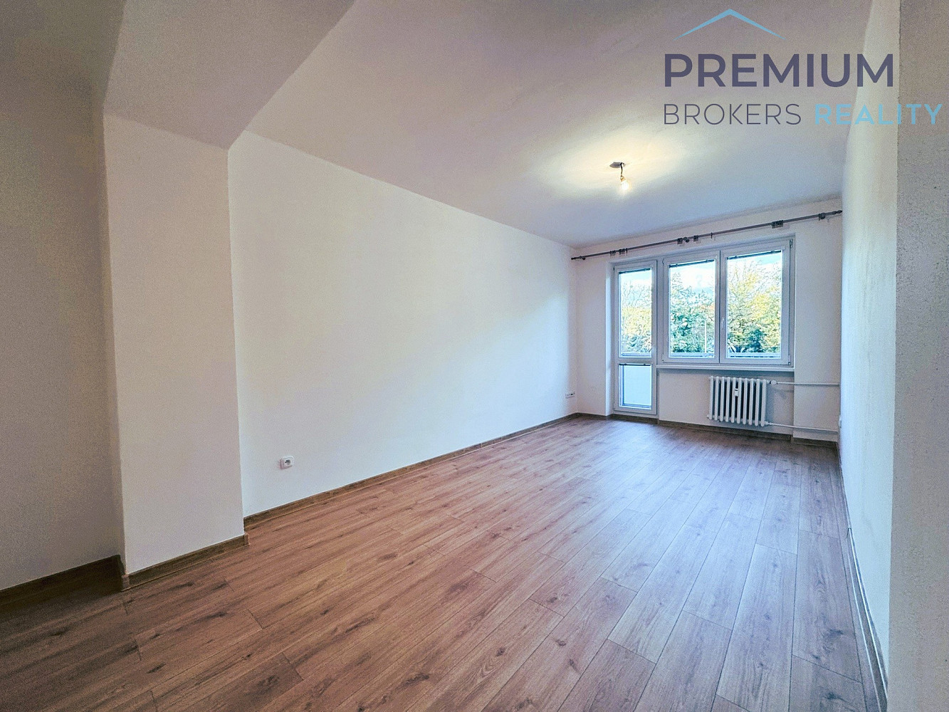 Pronájem bytu 2+1 54 m² – fotografie 2