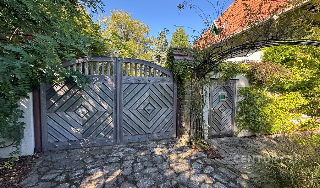 Prodej domu 600 m² s pozemkem 1 097 m², Bošovice – náhled fotky 5