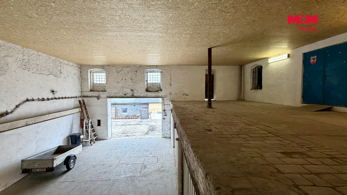 Pronájem skladovacích prostor 204 m² – fotografie 5
