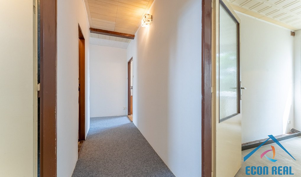 Prodej domu 150 m² s pozemkem 830 m², Jesenice – náhled fotky 20