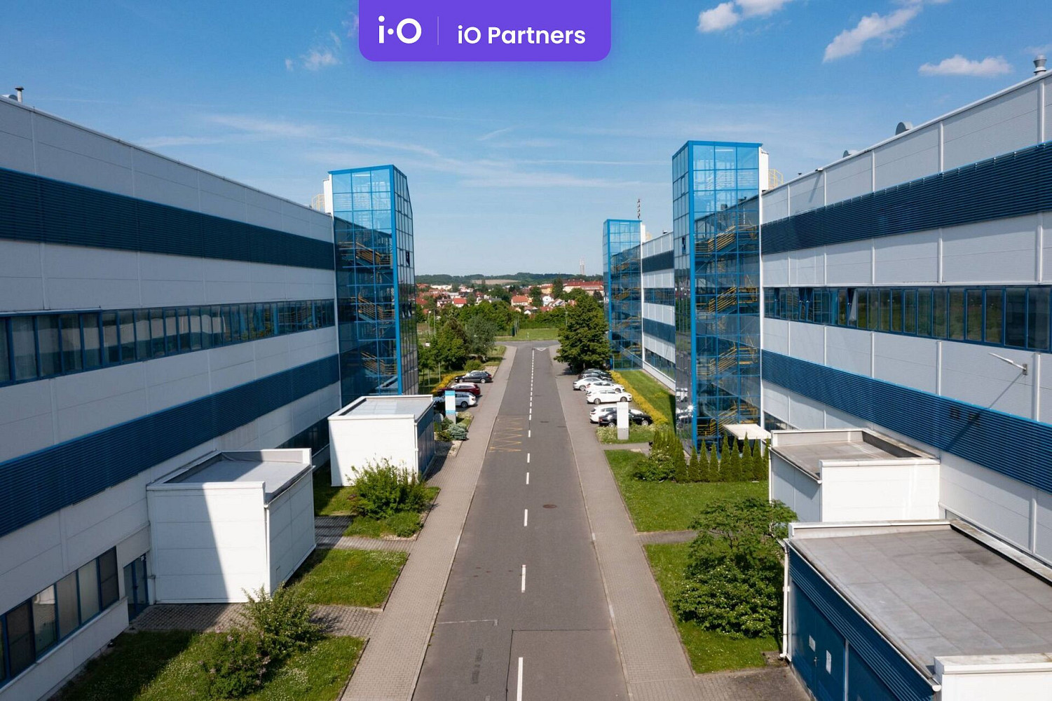 Pronájem skladovacích prostor 1 600 m² – pohled 2